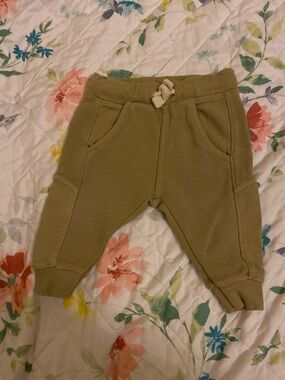 Zara tan Ribbed Jogger Pants for Kids